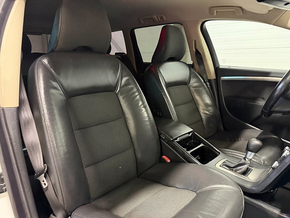 Volvo V70 12 of 20