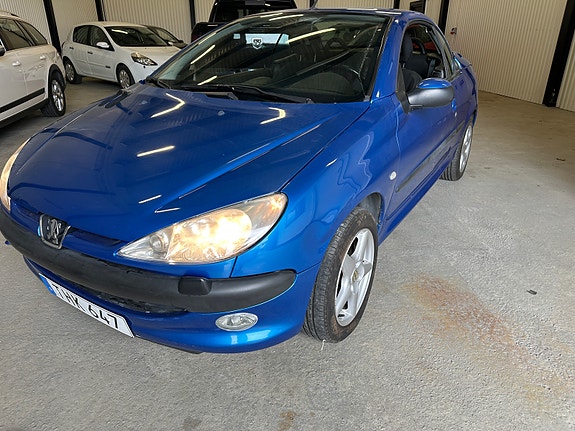 Peugeot 206 CC 3 of 11