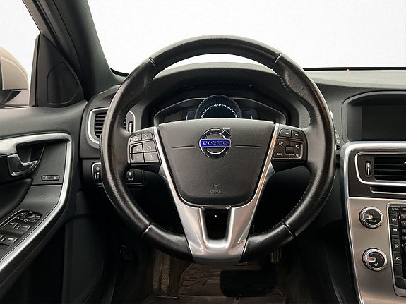 Volvo V60 20 of 27