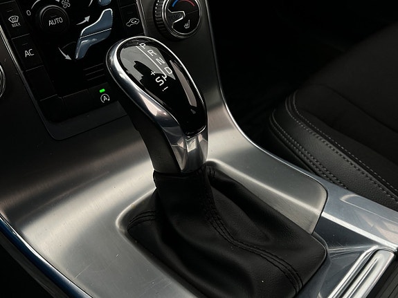 Volvo V60 24 of 27