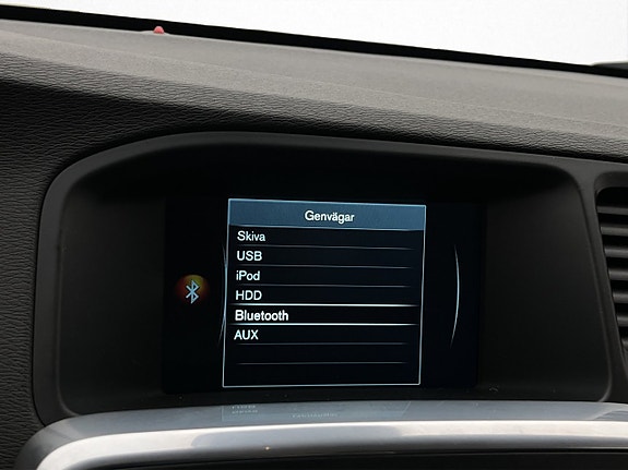 Volvo V60 21 of 27