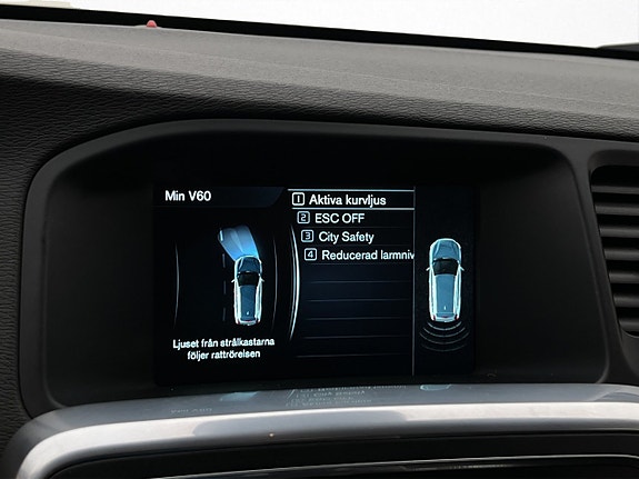 Volvo V60 22 of 27