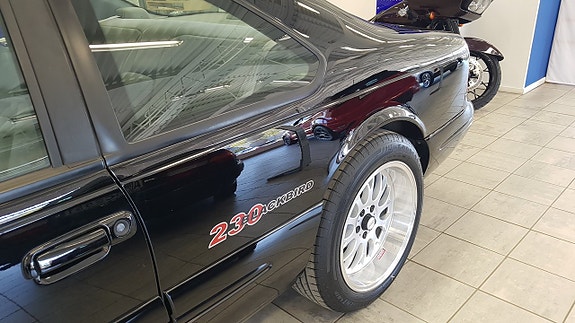 Ford Thunderbird 8 of 20