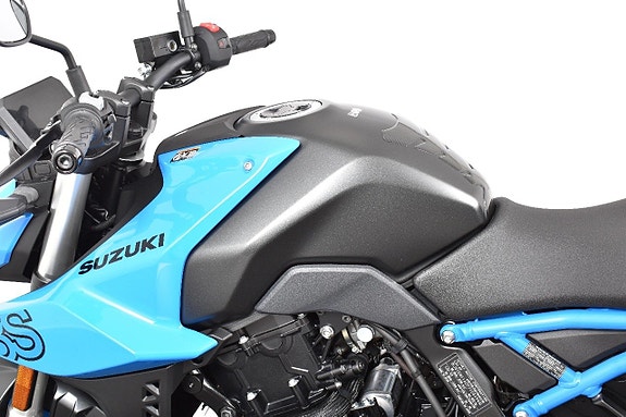 Suzuki GSX-8S ABS Nyservad 8 of 18