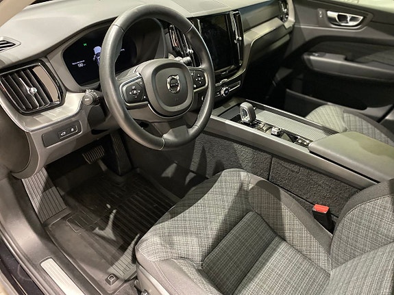 Volvo XC60 20 of 27