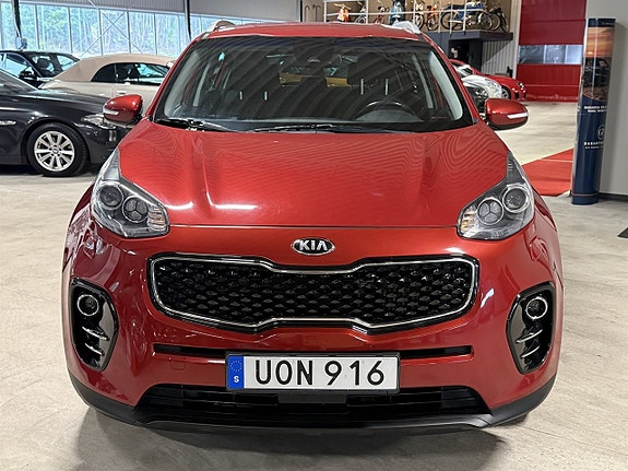 Kia Sportage 2 of 13