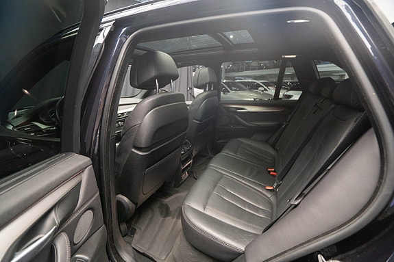 BMW X5 21 of 25