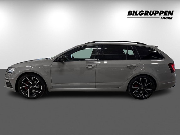 Skoda Octavia 4 of 17