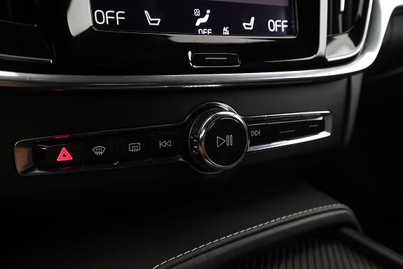 Volvo V90 Cross Country 26 of 30