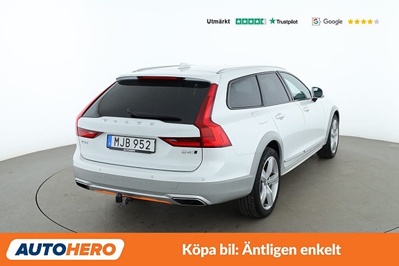 Volvo V90 Cross Country 6 of 30