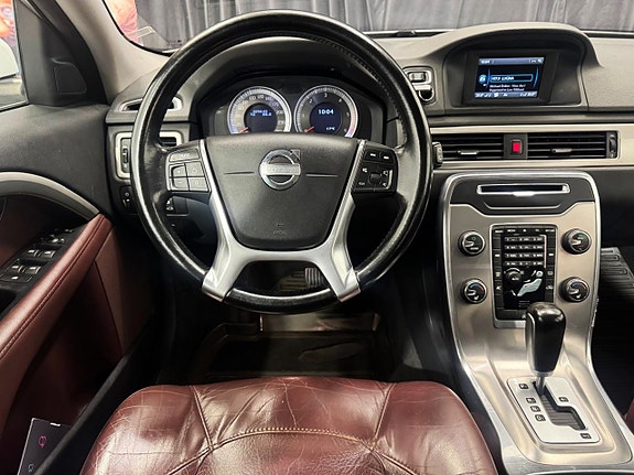 Volvo V70 14 of 15