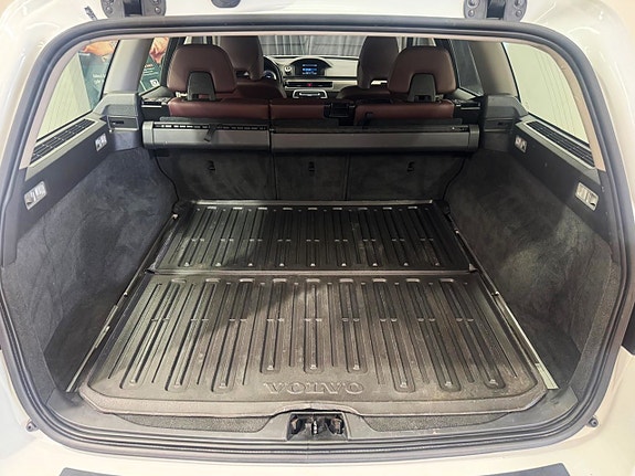 Volvo V70 10 of 15