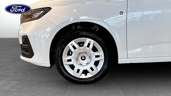 Ford Transit Connect 9 of 9