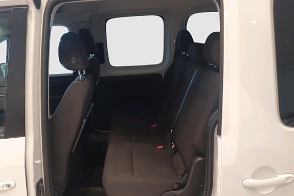 Volkswagen Caddy Maxi 10 of 11