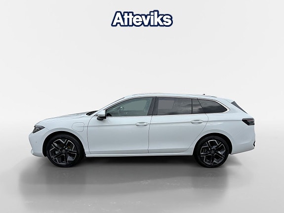 Volkswagen Passat 6 of 20