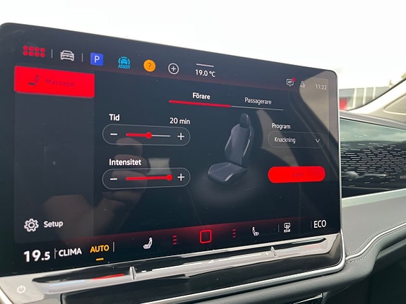 Volkswagen Passat 19 of 20