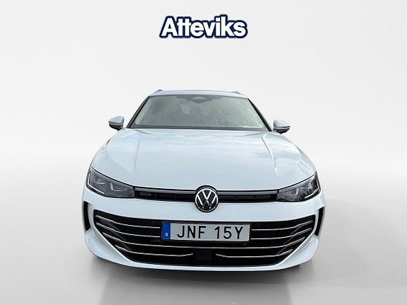 Volkswagen Passat 8 of 20