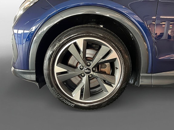 Audi Q4 e-tron 15 of 15