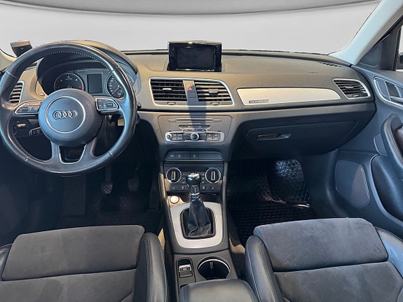 Audi Q3 6 of 10