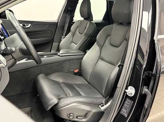 Volvo XC60 7 of 21