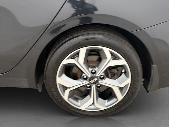 Kia Ceed 29 of 30