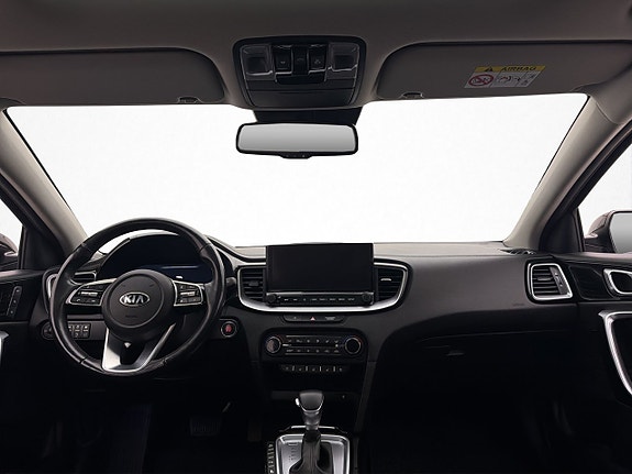 Kia Ceed 12 of 30