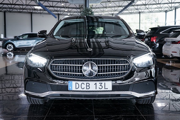 Mercedes-Benz E300 2 of 27