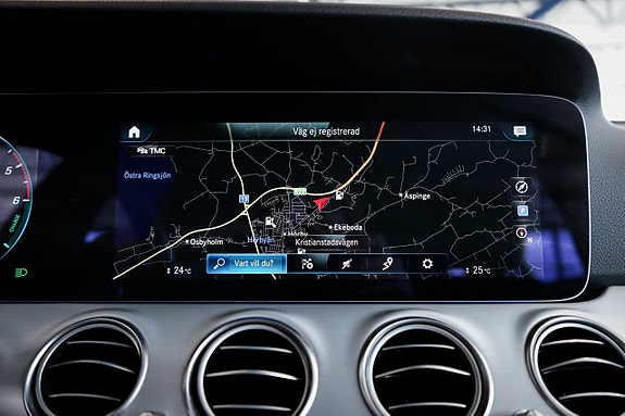 Mercedes-Benz E300 15 of 27