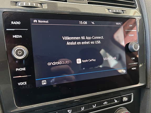 Volkswagen Golf Alltrack 16 of 16