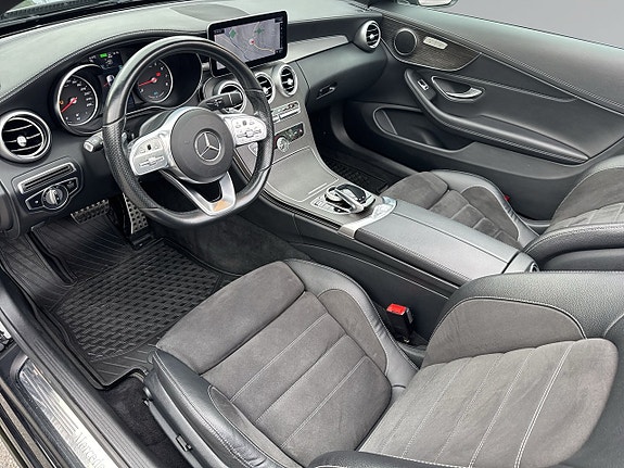 Mercedes-Benz C300 11 of 20