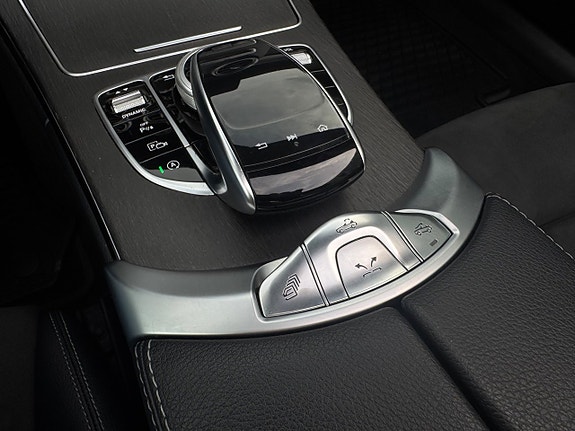 Mercedes-Benz C300 19 of 20