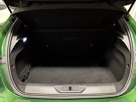 Peugeot 308 5 of 16