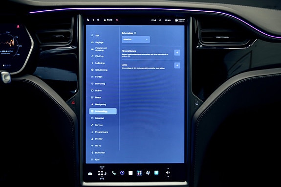 Tesla Model S 27 of 27