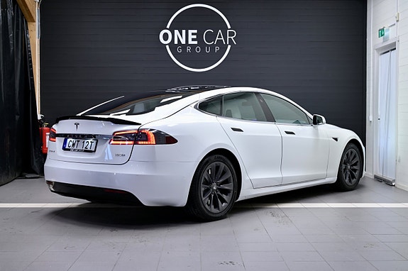 Tesla Model S 6 of 27