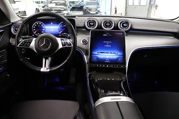 Mercedes-Benz C220 d 12 of 26