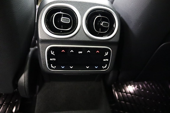 Mercedes-Benz C220 d 13 of 26
