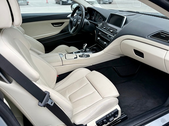 BMW M6 11 of 15