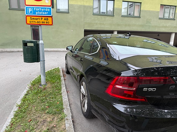 Volvo S90 7 of 8