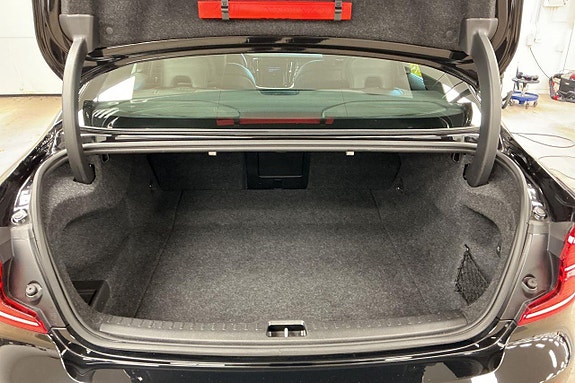 Volvo S60 26 of 30