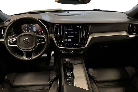 Volvo S60 13 of 30