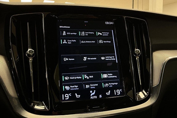 Volvo S60 21 of 30