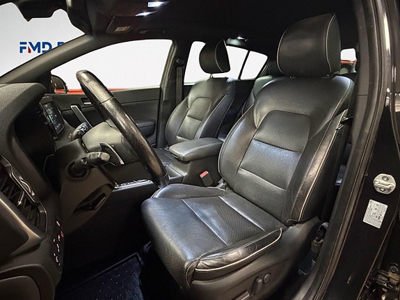 Kia Sportage 12 of 30