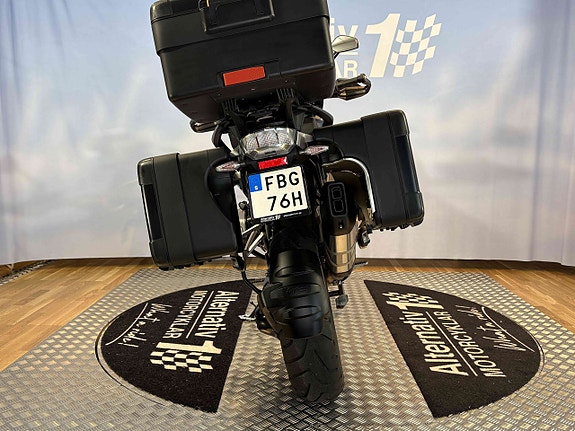 BMW R 1250 GS 3 of 17