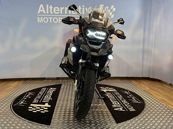 BMW R 1250 GS 7 of 17