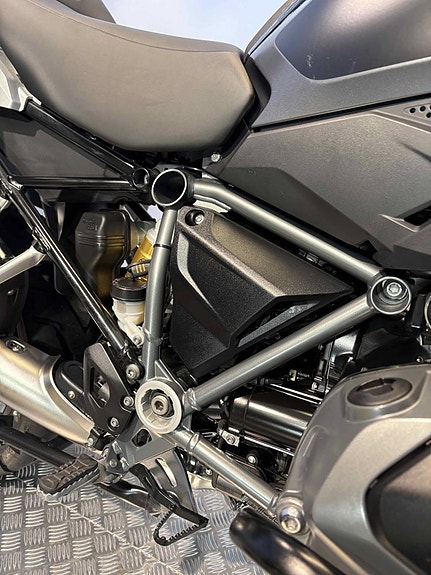 BMW R 1250 GS 11 of 17