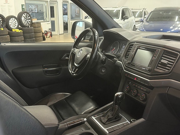 Volkswagen Amarok 5 of 15