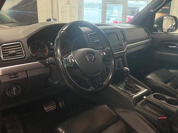 Volkswagen Amarok 8 of 15