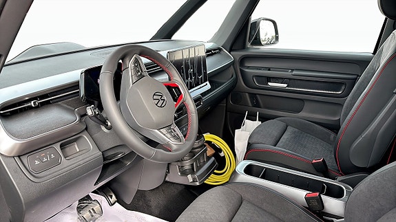 Volkswagen ID. Buzz 6 of 9