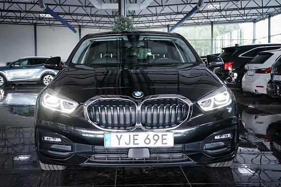 BMW 120d 2 of 28