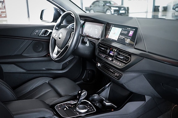 BMW 120d 25 of 28
